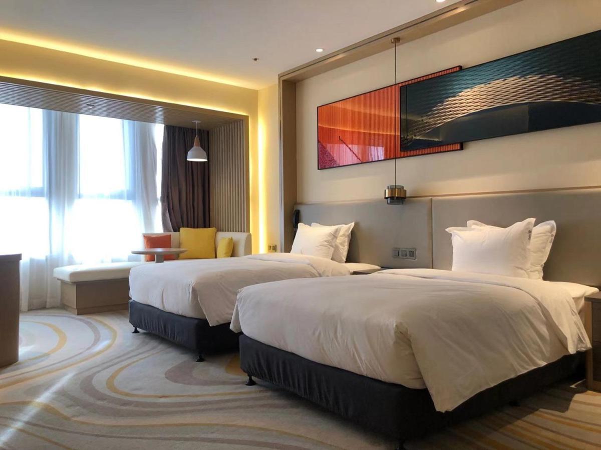 Holiday Inn Express Ulanqab Jining By Ihg Exterior photo