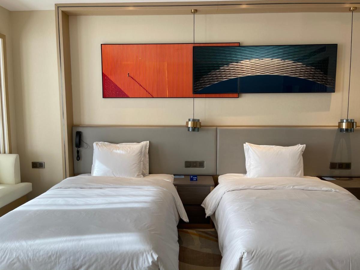 Holiday Inn Express Ulanqab Jining By Ihg Exterior photo